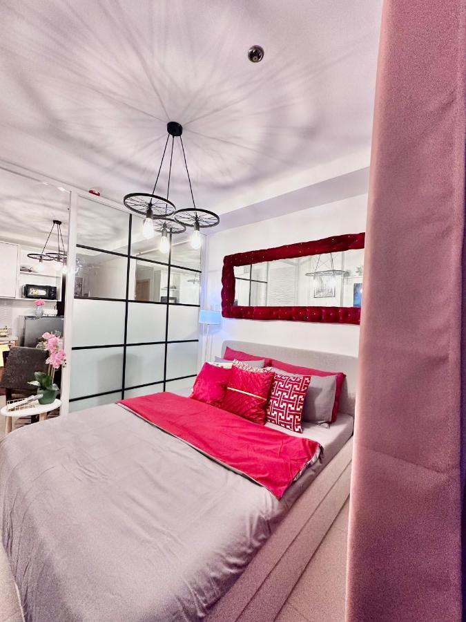 Aesthetic One Bedroom Beside Sm W Pool, Wifi And Netflix Cagayán de Oro Exterior foto