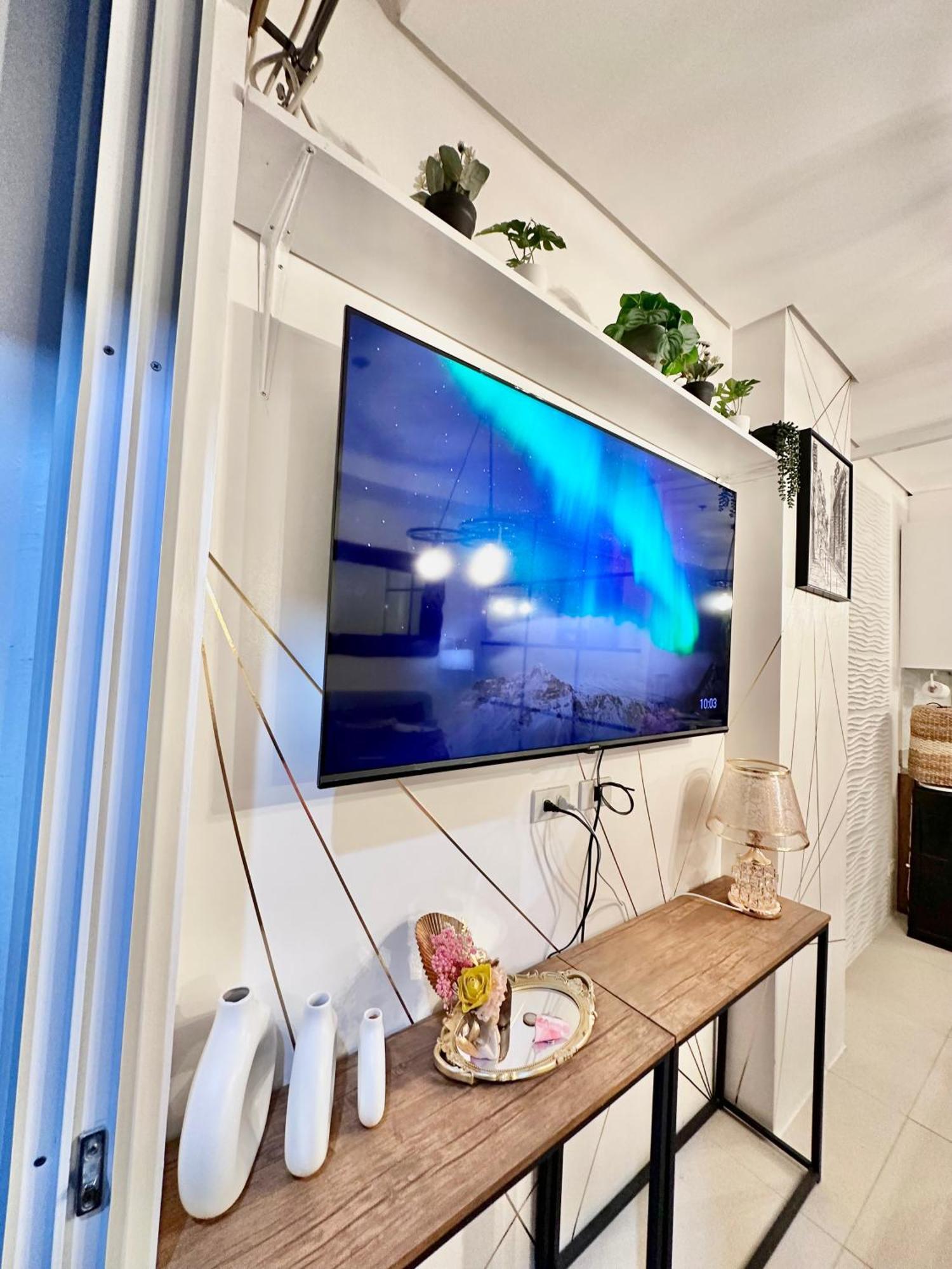Aesthetic One Bedroom Beside Sm W Pool, Wifi And Netflix Cagayán de Oro Exterior foto