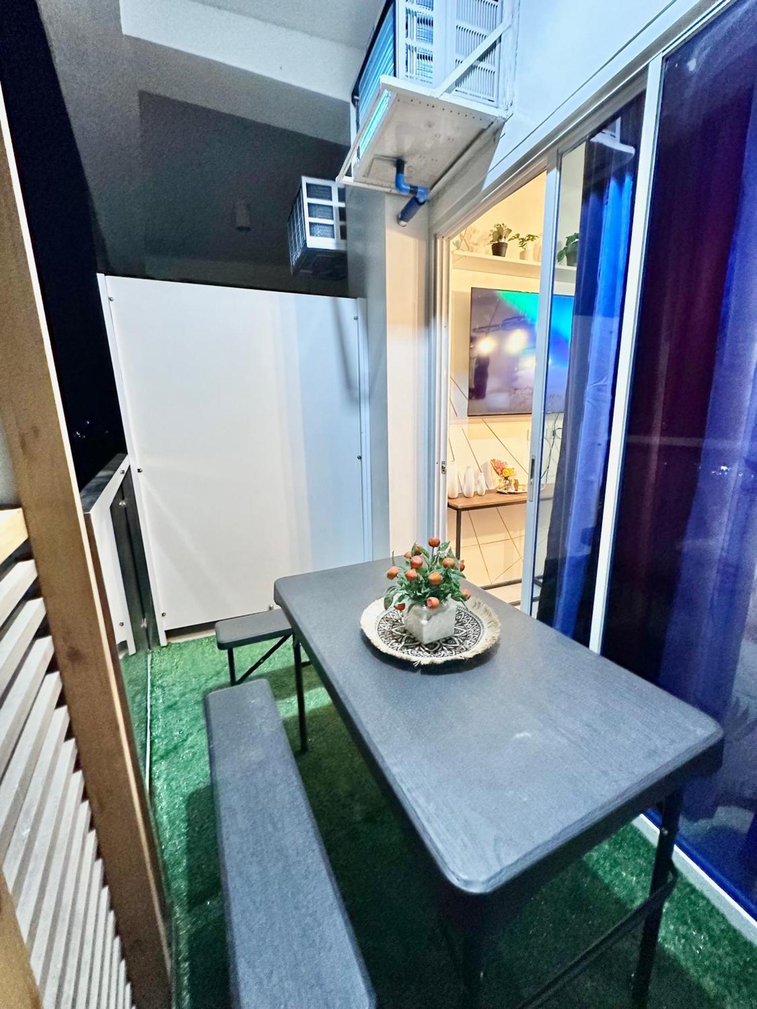 Aesthetic One Bedroom Beside Sm W Pool, Wifi And Netflix Cagayán de Oro Exterior foto