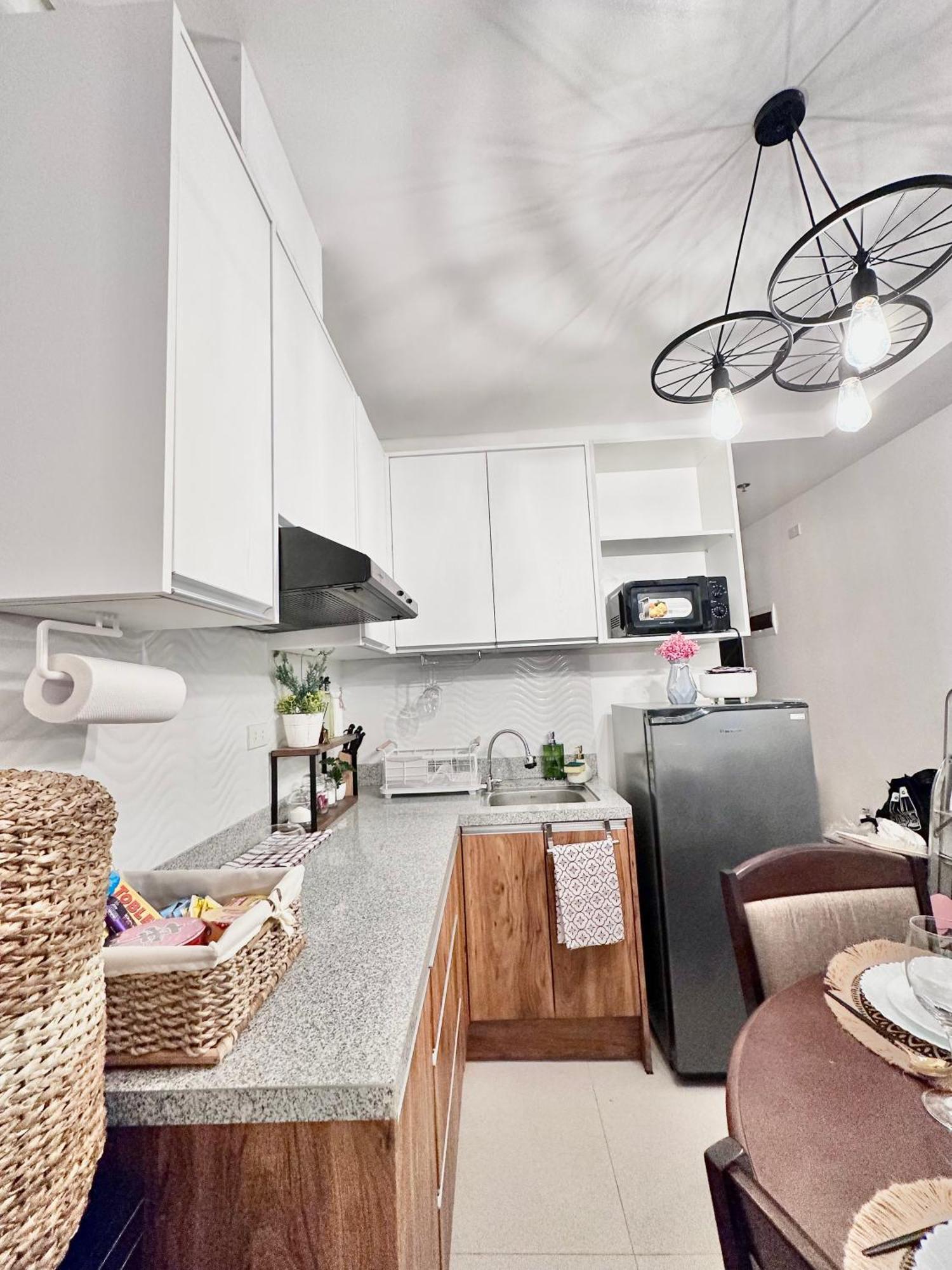 Aesthetic One Bedroom Beside Sm W Pool, Wifi And Netflix Cagayán de Oro Exterior foto