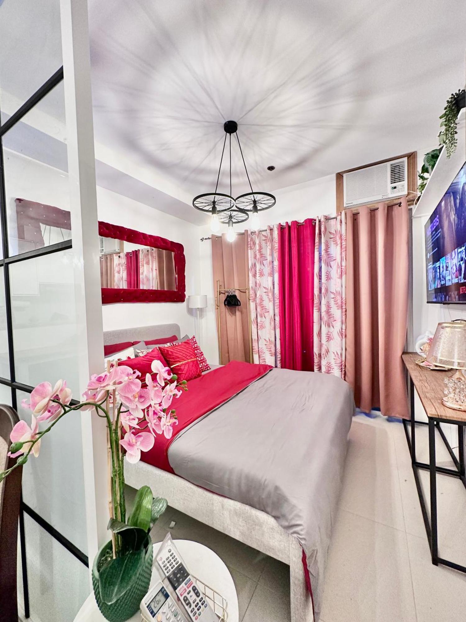 Aesthetic One Bedroom Beside Sm W Pool, Wifi And Netflix Cagayán de Oro Exterior foto
